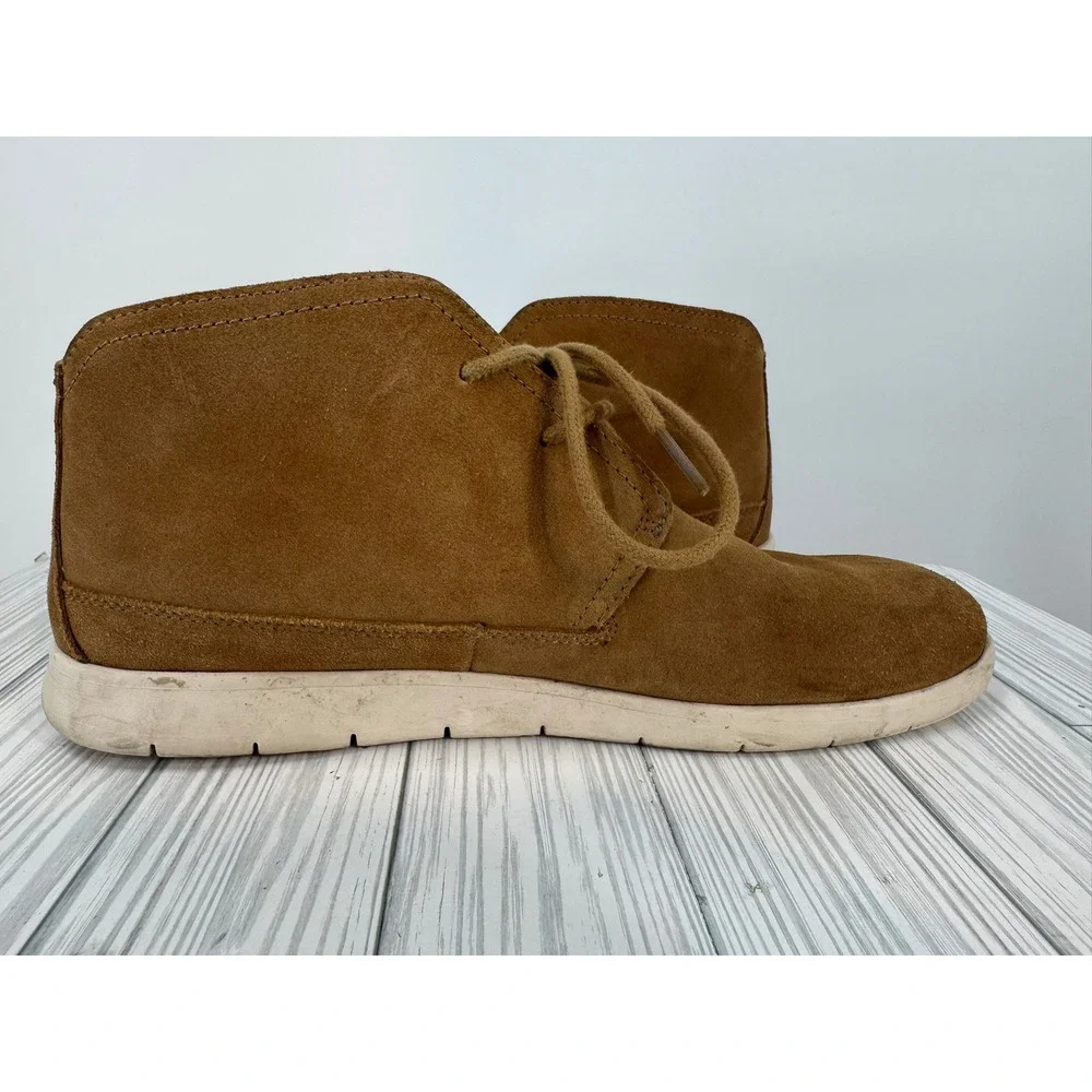 UGG Men's Dustin Suede‎ Chukka Boots Brown Lace Up Ankle Boots Size 11